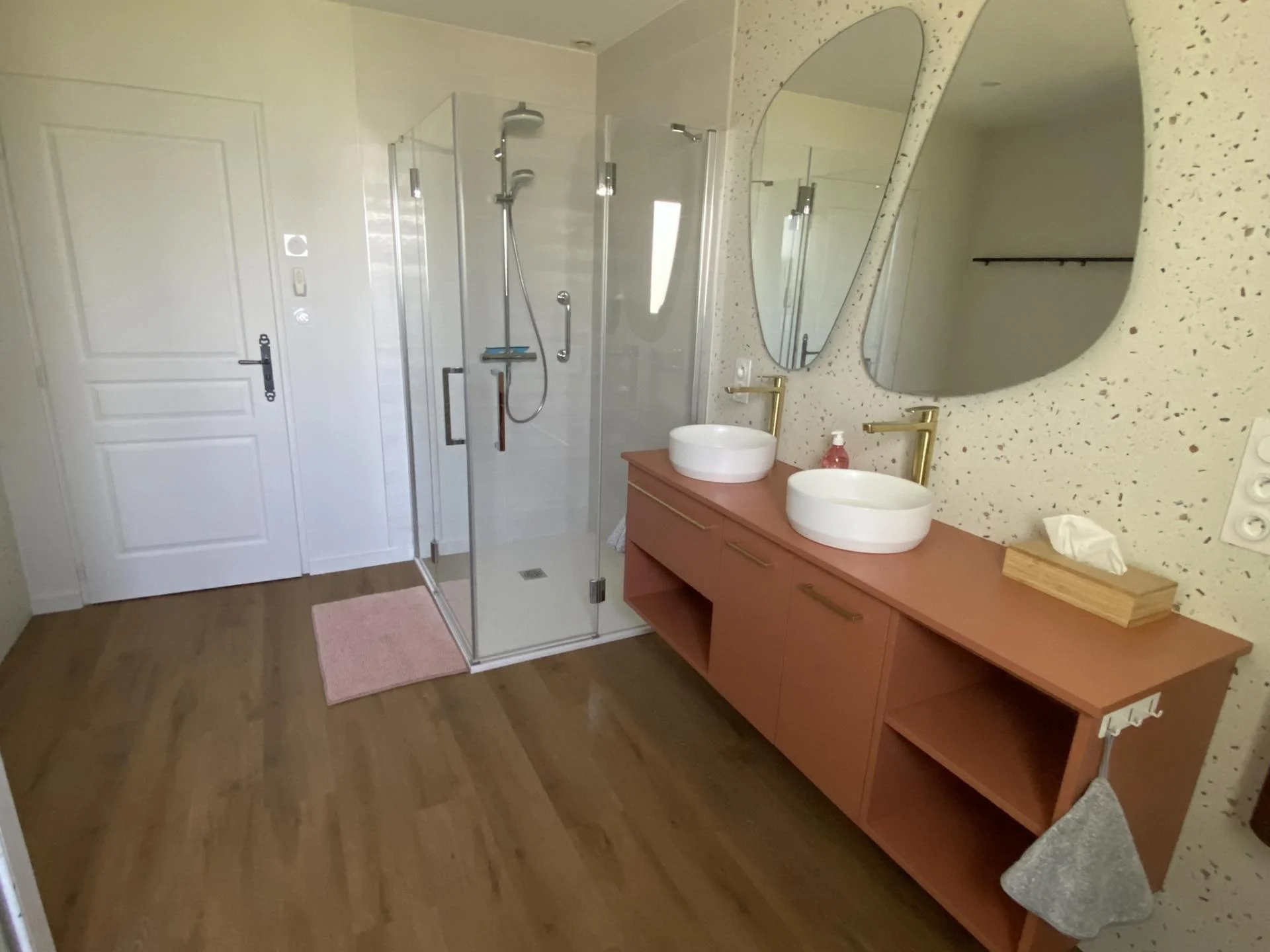Salle de bain rez de chaussée